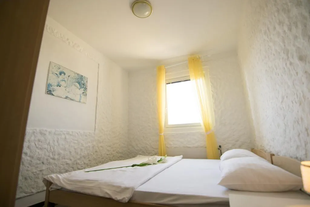 Kula Sabunike Hotel Privlaka