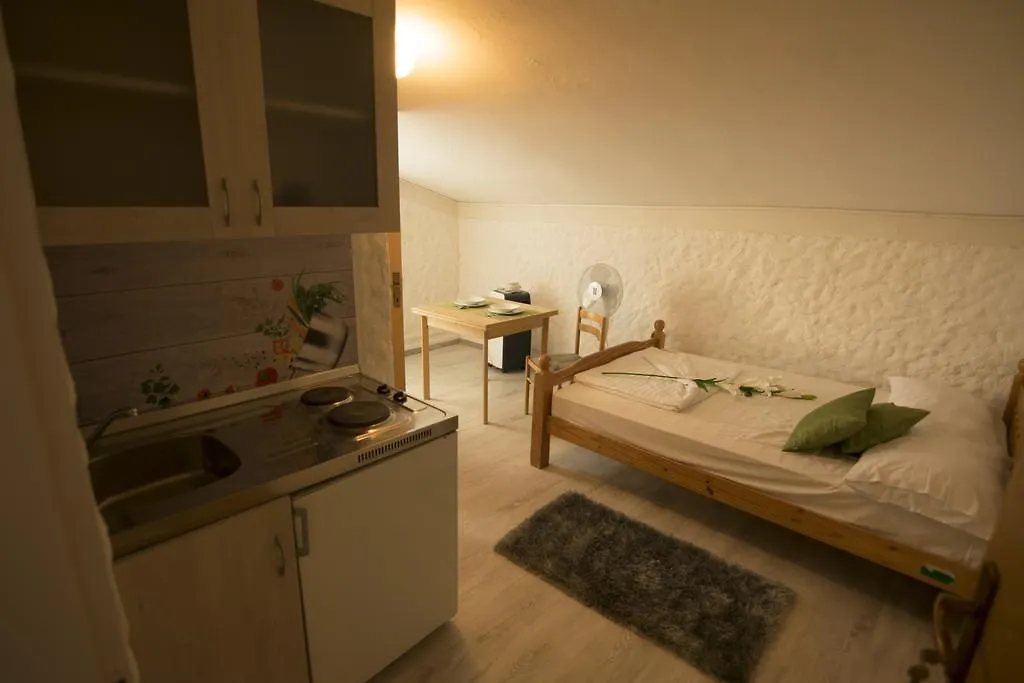 Apartment Kula Sabunike Hotel Privlaka