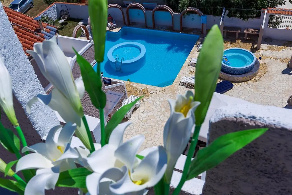 Kula Sabunike Hotel Privlaka  Croatia